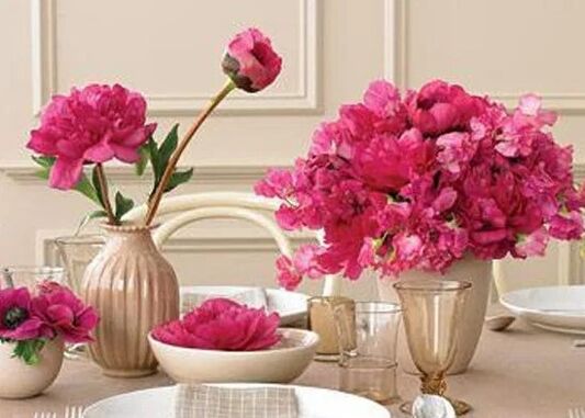 Flowers in the table configuration